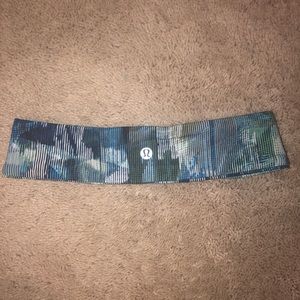 Lululemon Fly Away Tamer Headband